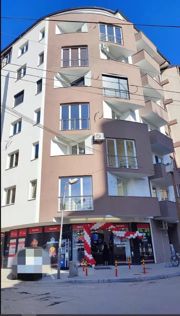 New 1 Bedroom In Center - Free Parking Daire Üsküp